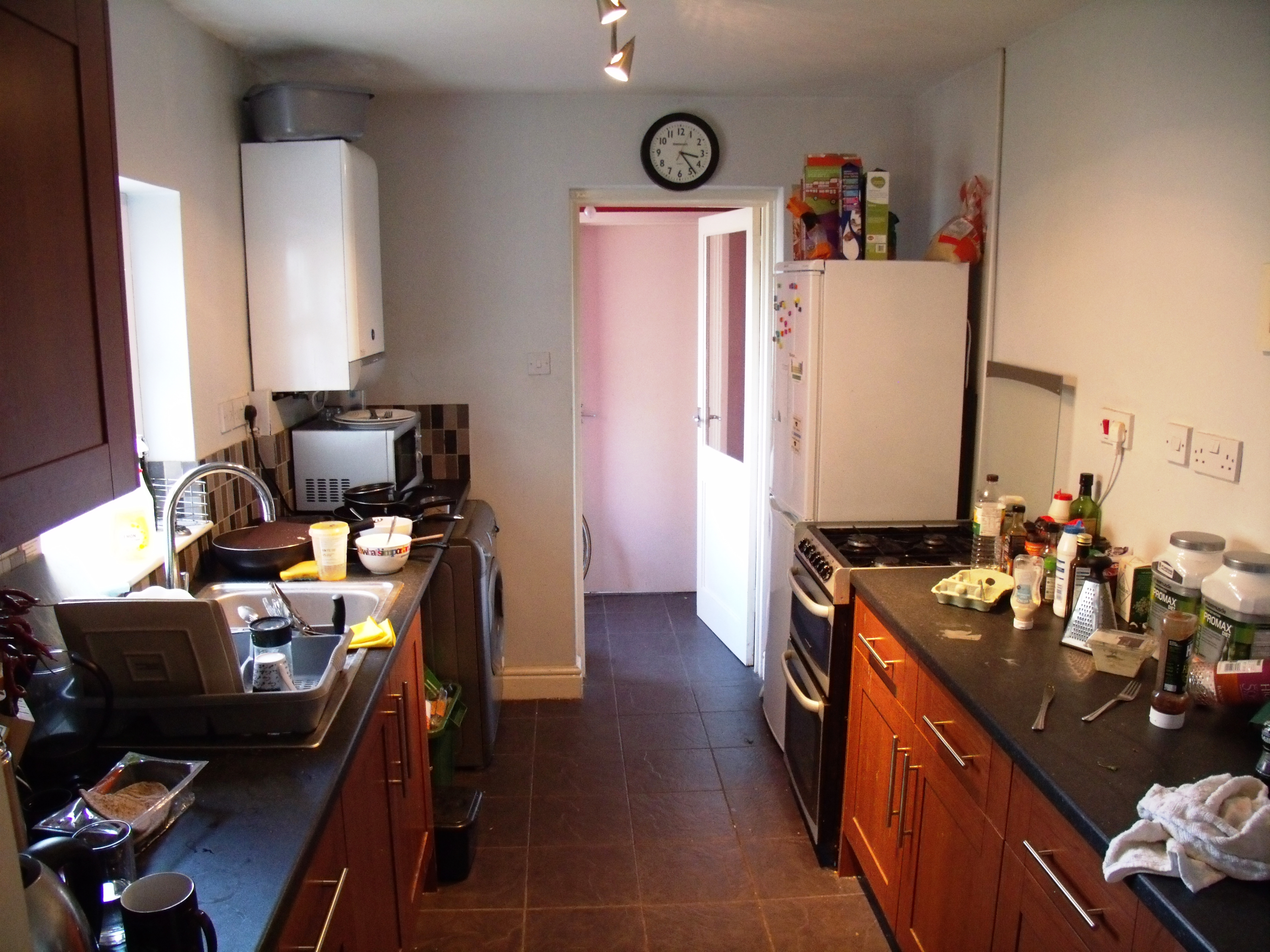 Kitchen.JPG